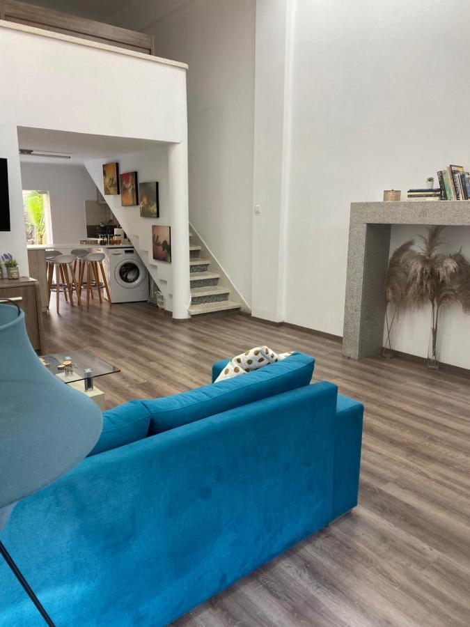 Modern City Center Appartment Saripolou Лимасол Екстериор снимка